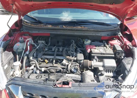 2019 Nissan Kicks Sr из США, поврежденный, VIN 3N1CP5CU1KL538090